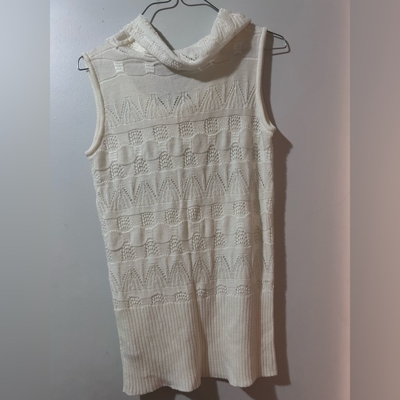 Jessica Sweater Tank - Picture 3 of 3